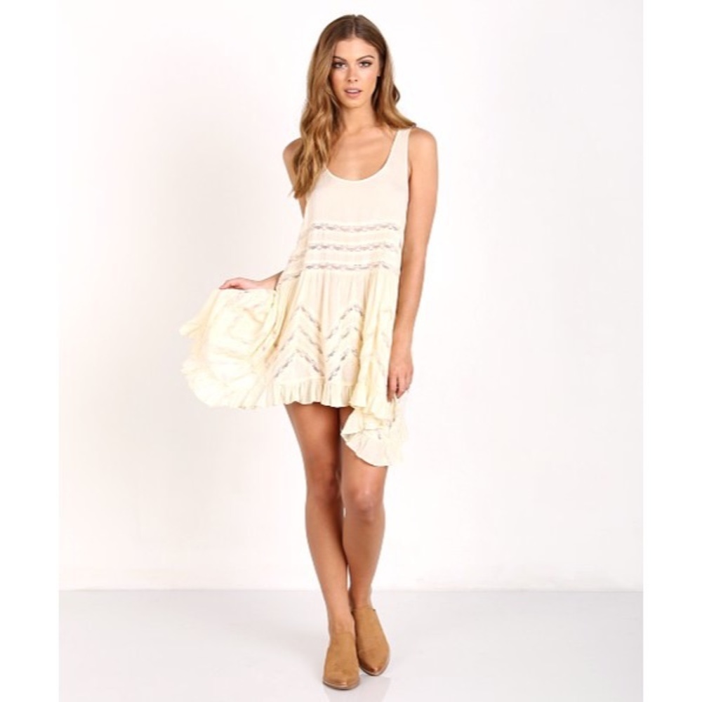 ❌SOLD❌Free People Cream and Pink Voile and Lace - Picture 3 of 7